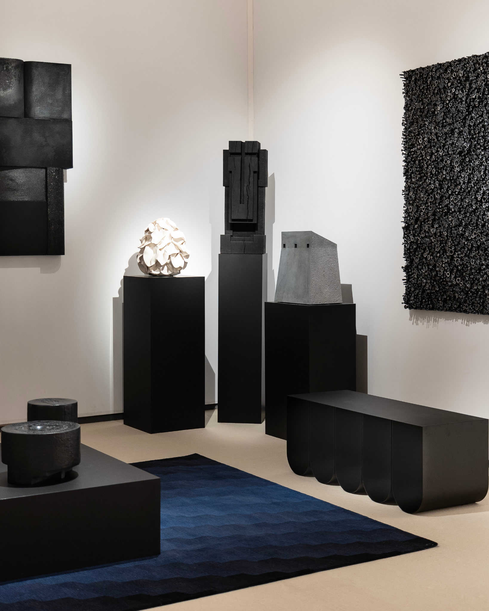 Pad Paris and designerrug Polarization blue