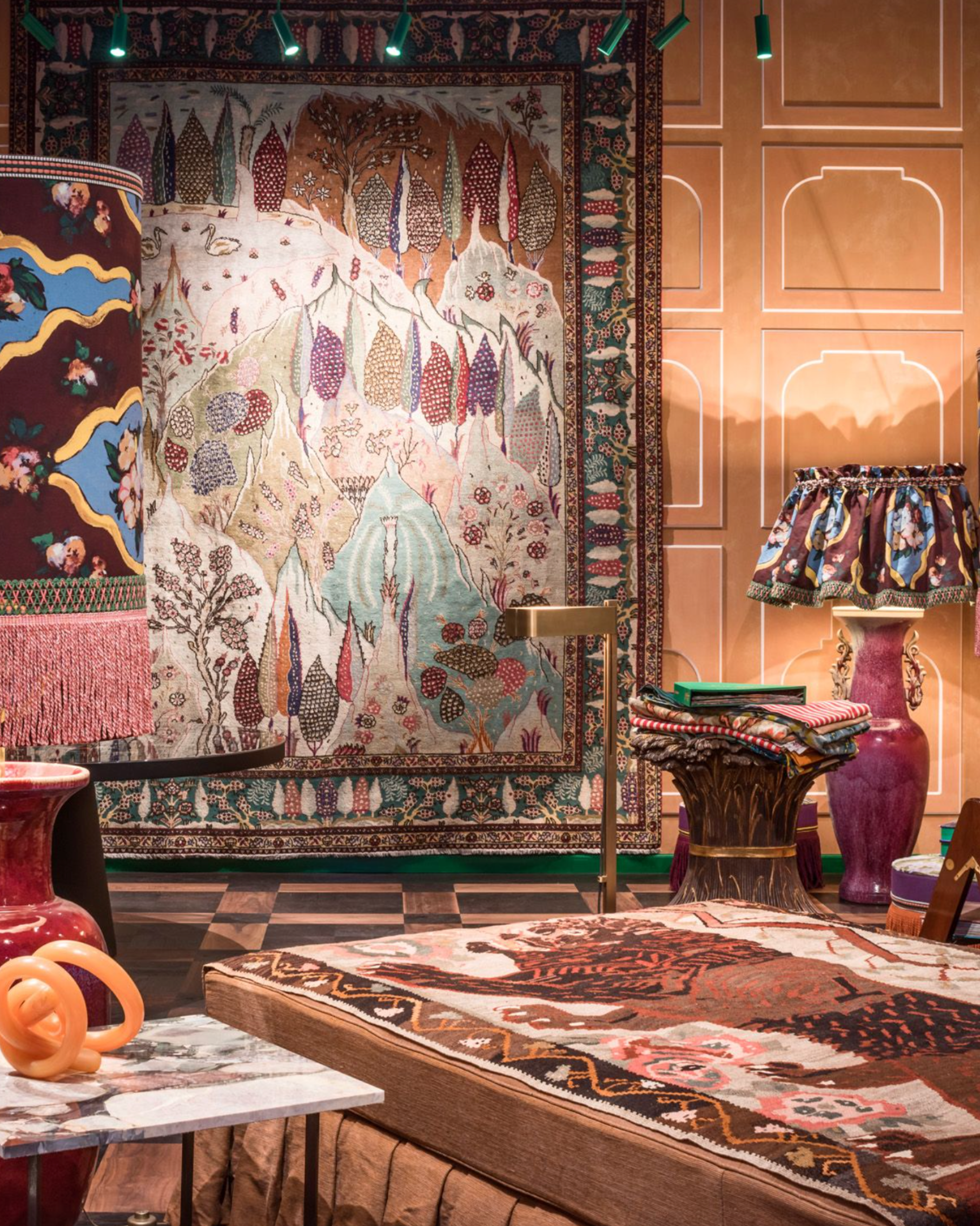 Ashtari x Gert Voorjans at IIDE