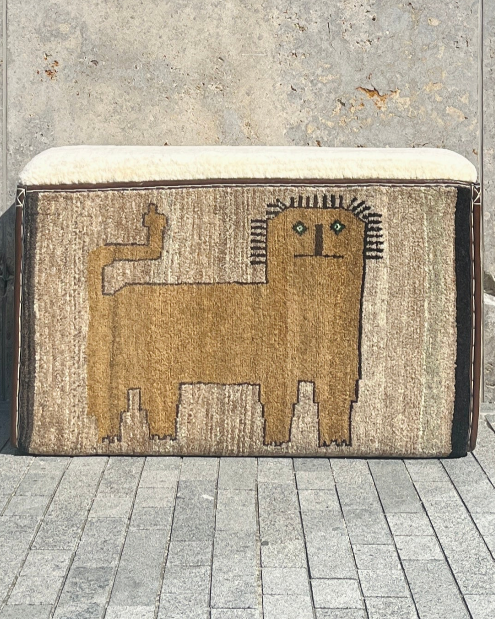 Poufs