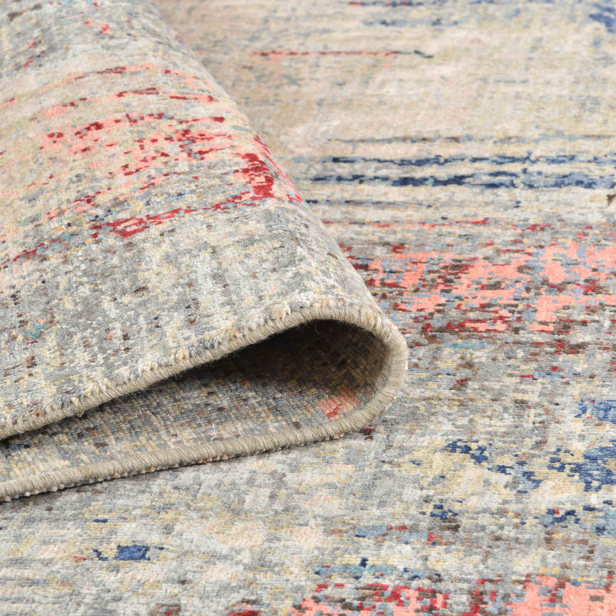 Pearl Stratus – abstract luxury wool and silk rug by Ashtari Carpets