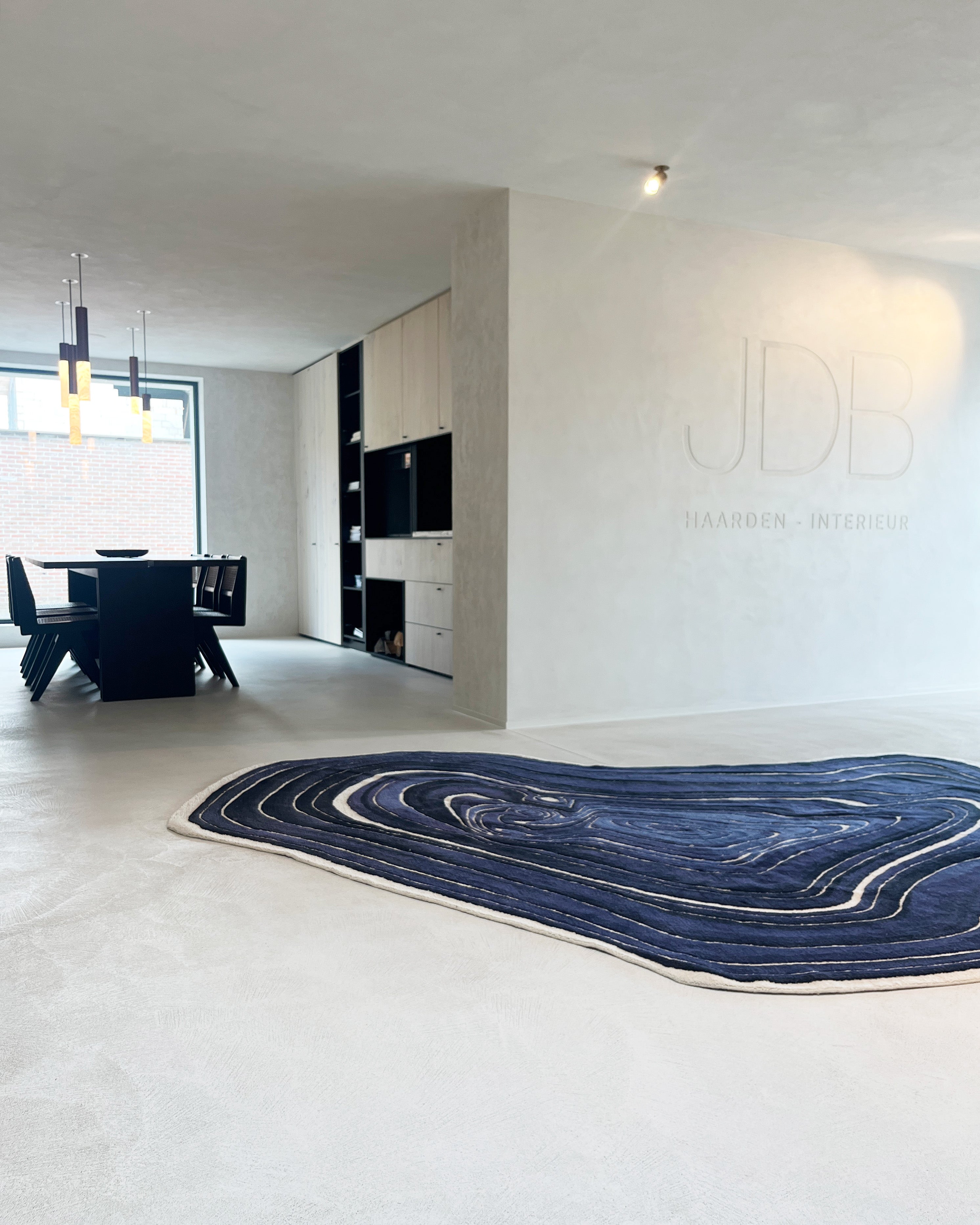 Design rug "Green Agate" by Belgian designer Wendy Guns of Ashtari Carpets