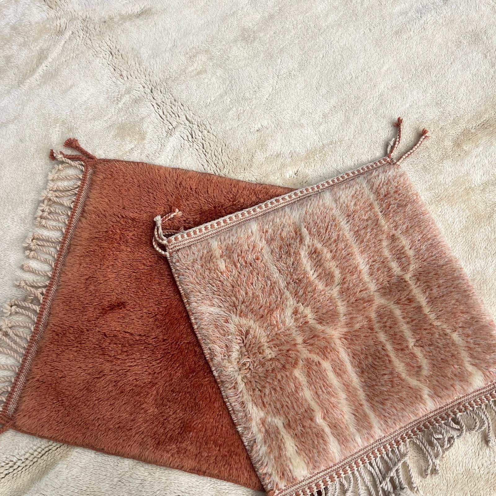 afwerking rand handgemaakt Berber tapijt