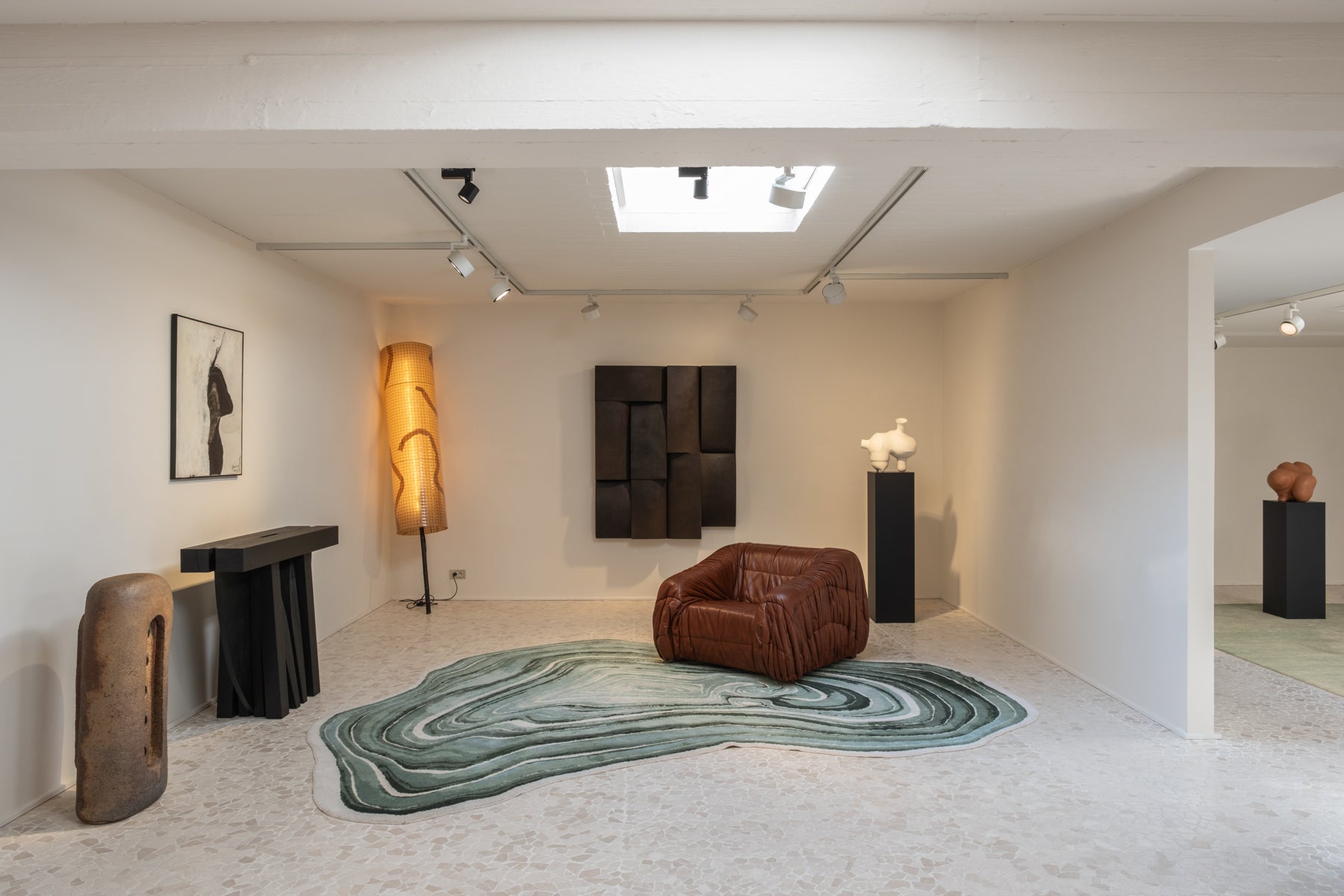 handmade rugs Knokke, Ashtari Carpets Knokke, design Knokke, Belgian rugs, luxury rugs Belgium